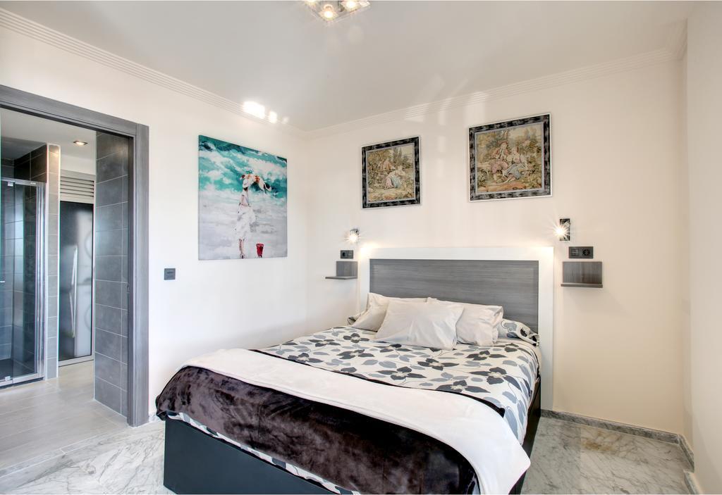 New Luxury Premium Apartment มาลากา ภายนอก รูปภาพ